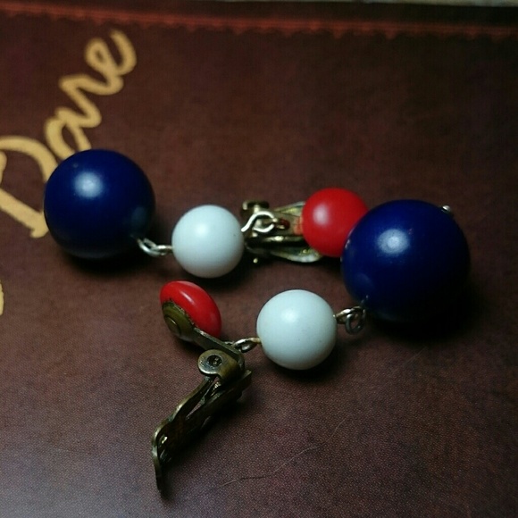 🗽Patriotic Earrings (Vintage) - Picture 2 of 5